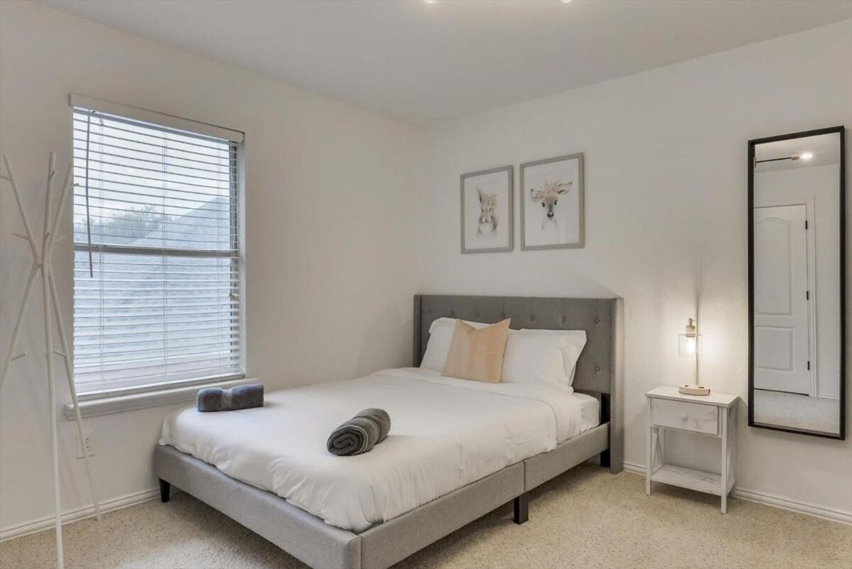 6Br 3,5Ba Home Pool, Hot Tub, Game Room -16 Guests Sachse Extérieur photo